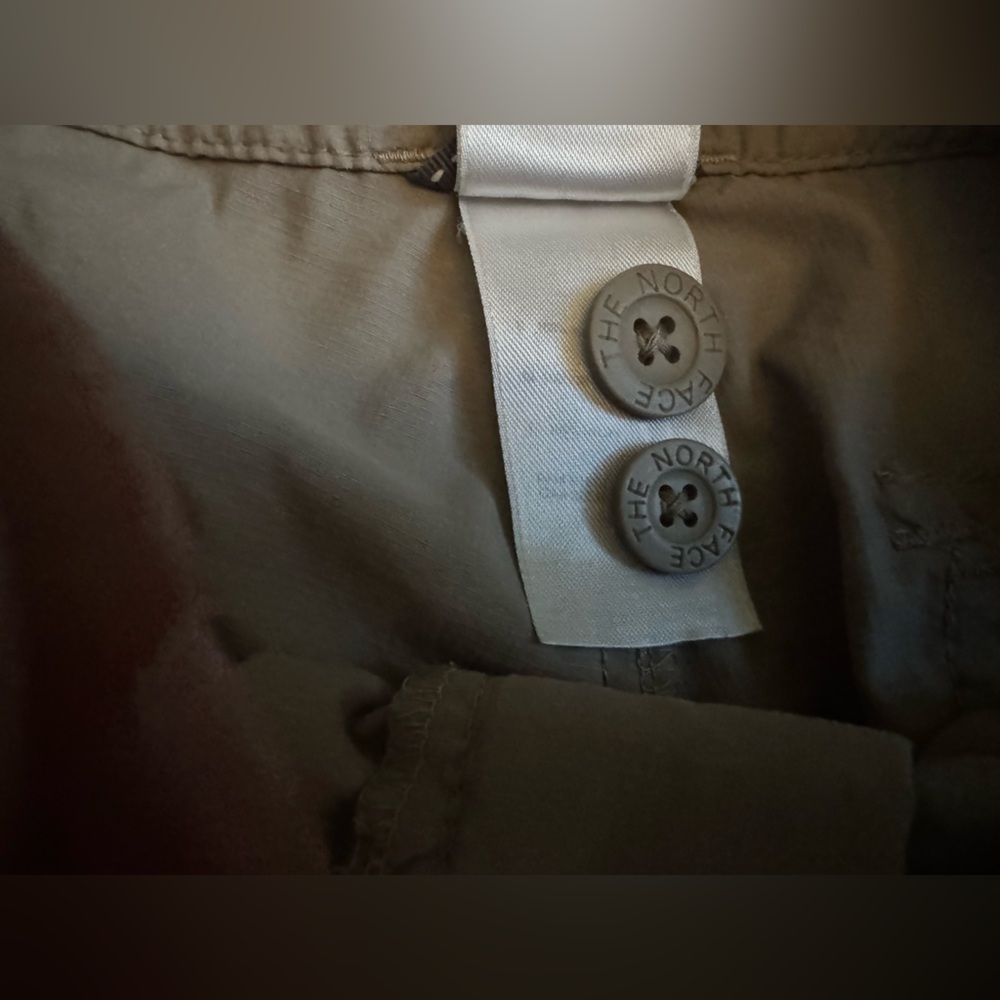 The North Face Women’s Hiking Pants – Size 12 (Regular) – Lightweight Tan - Picture 5 of 12